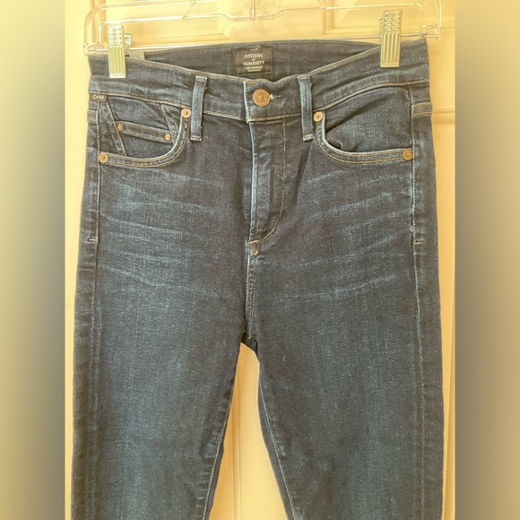 Citizens of Humanity Mid Rise Skinny Jeans, Indigo Color, Sz 26 or Sz 2 - Picture 8 of 14